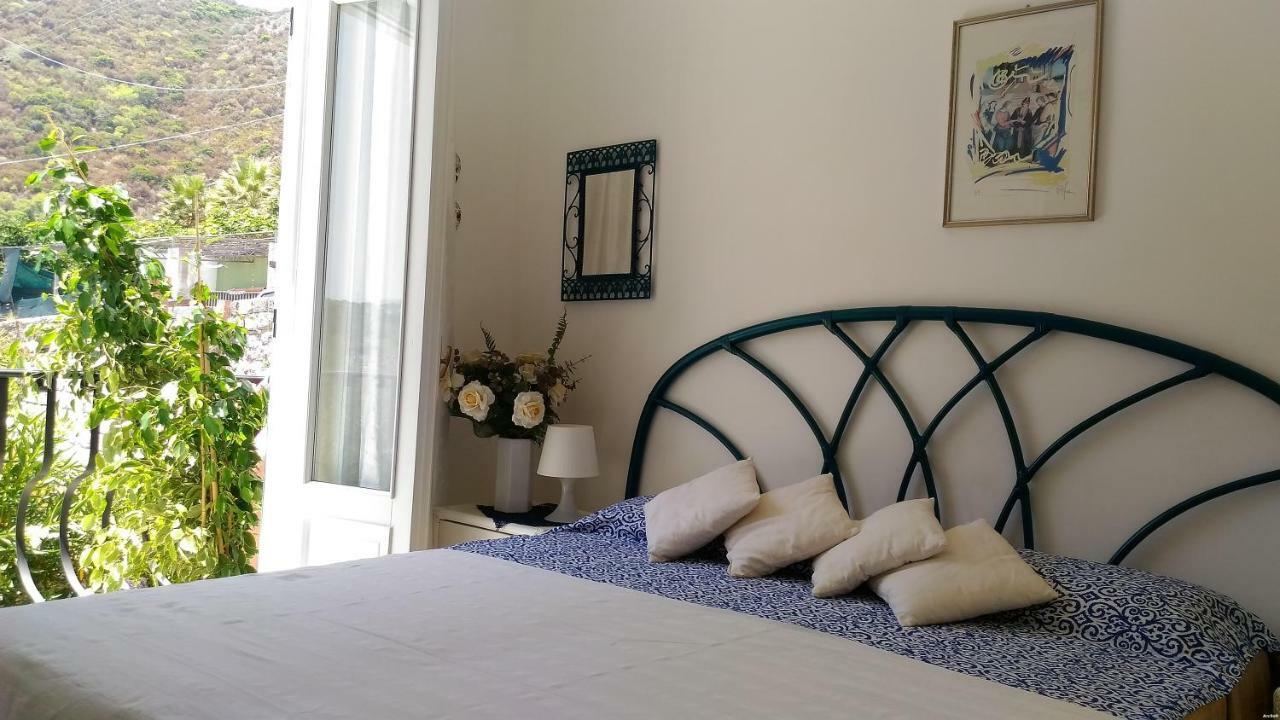 Villa Vista Mare Mela Λίπαρι Εξωτερικό φωτογραφία